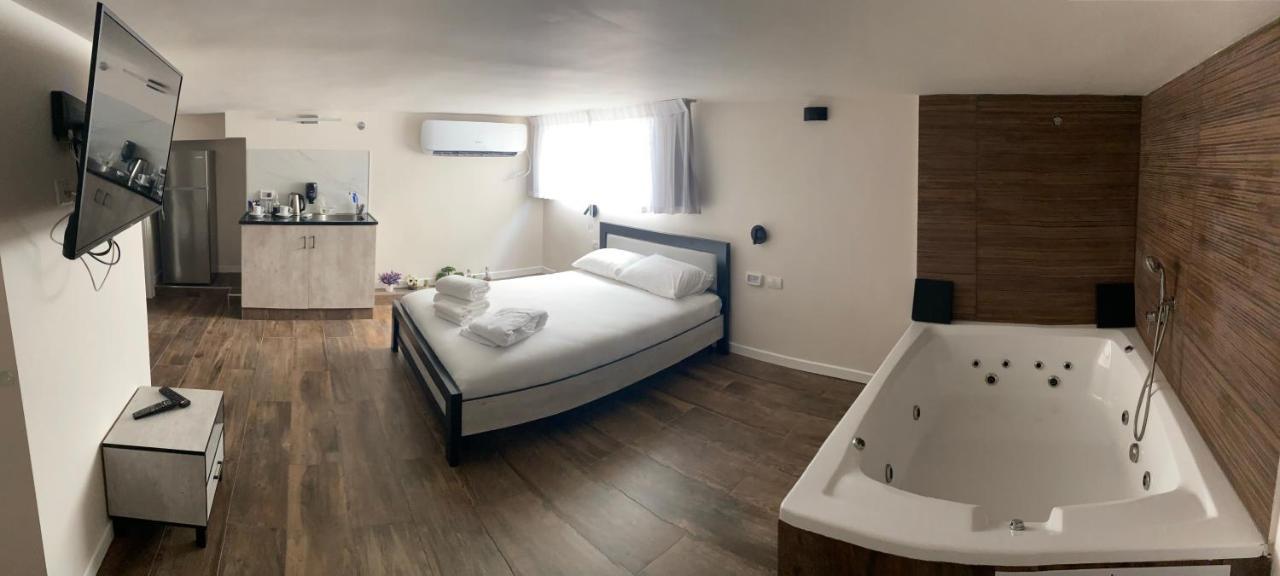 Hermitage Hotel Bat Yam Extérieur photo
